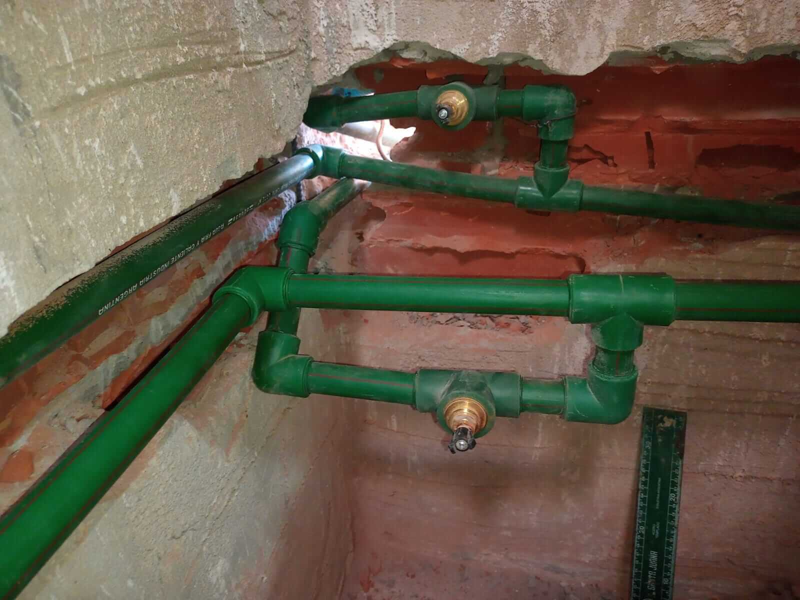 instalación de cuadro de lucha